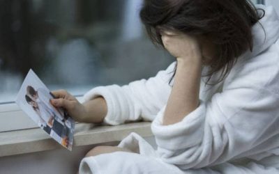 Señales de que tu ex te extraña y piensa en la relacion pasada